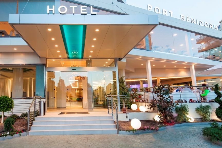 Hotel Port & 4* Sup